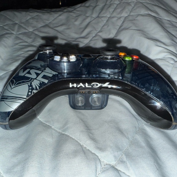 Microsoft CE Xbox 360 Halo 4 Wireless Controller - Picture 3 of 9